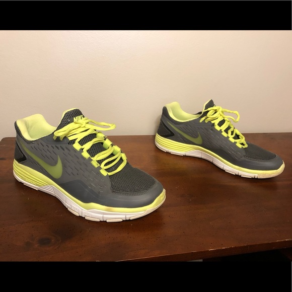 Nike Free Xilla Trainer - Picture 2 of 7